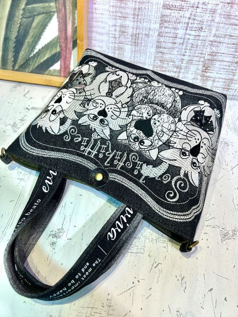 ロラライハリス♡ブラックグラデデニム♡刺繍のちょこっとお出かけミニバッグ♡