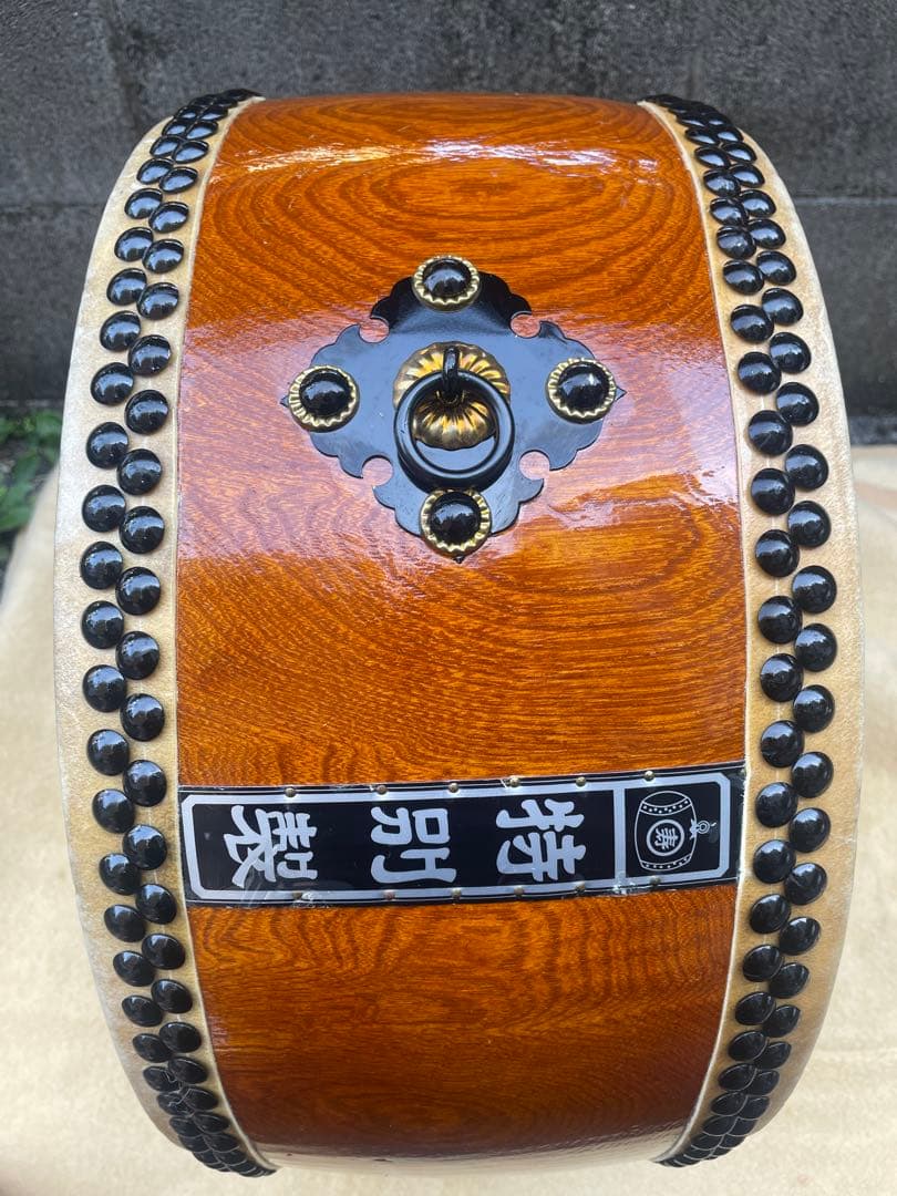平太鼓（直径約１尺5寸、高さ約６寸7分）