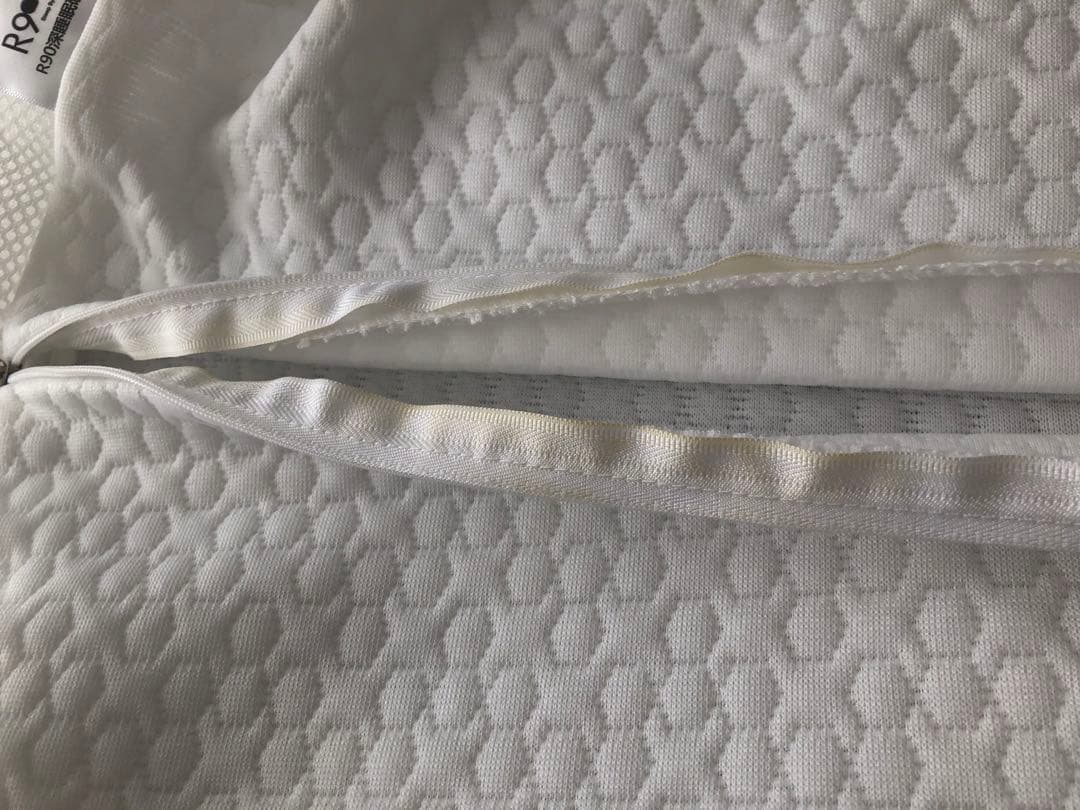 枕 首が痛くならない 枕カバー付 いびき防止枕 高さ2段階 低反発 高反発