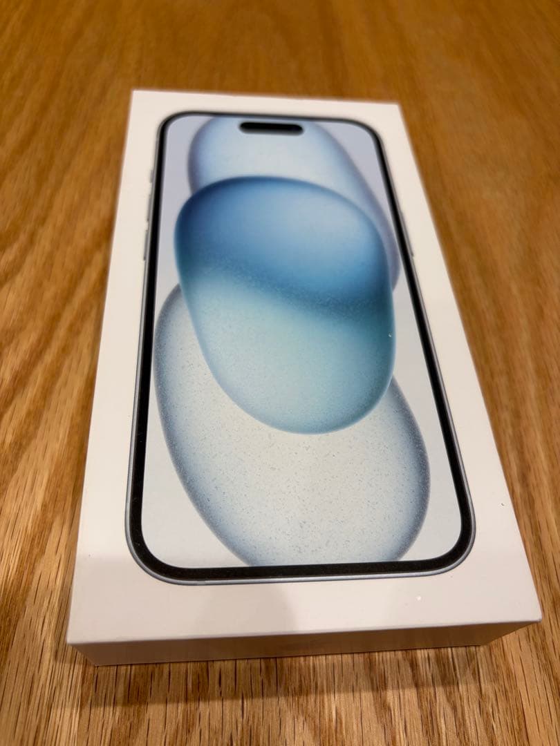 iPhone 15 256GB ブルー　SIMフリー　バッテリー92%