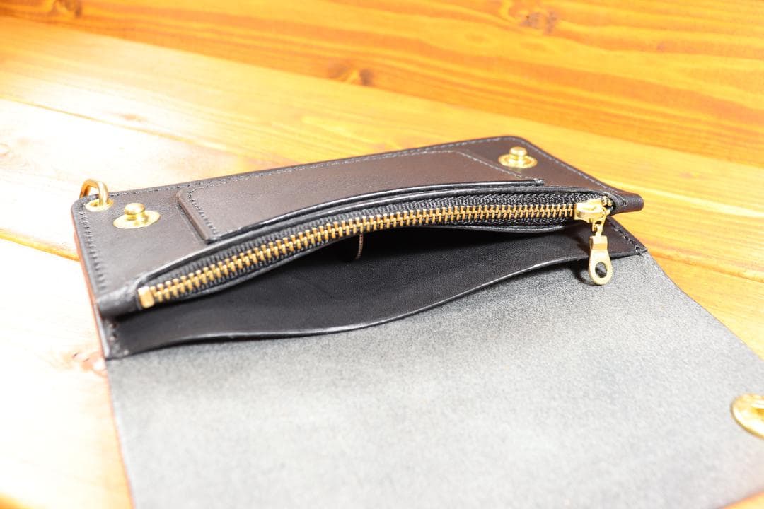 オーダー品　スタッズロングウォレット