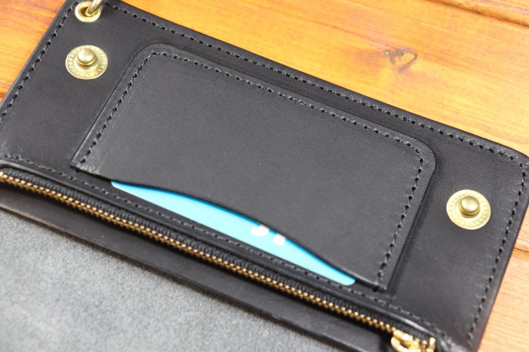 オーダー品　スタッズロングウォレット