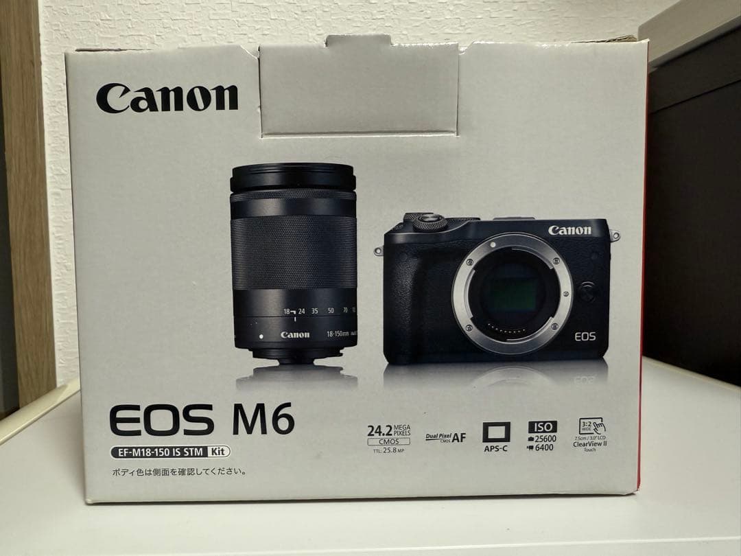 【美品】ミラーレスカメラ CANON EOS M6 レンズキット ブラック