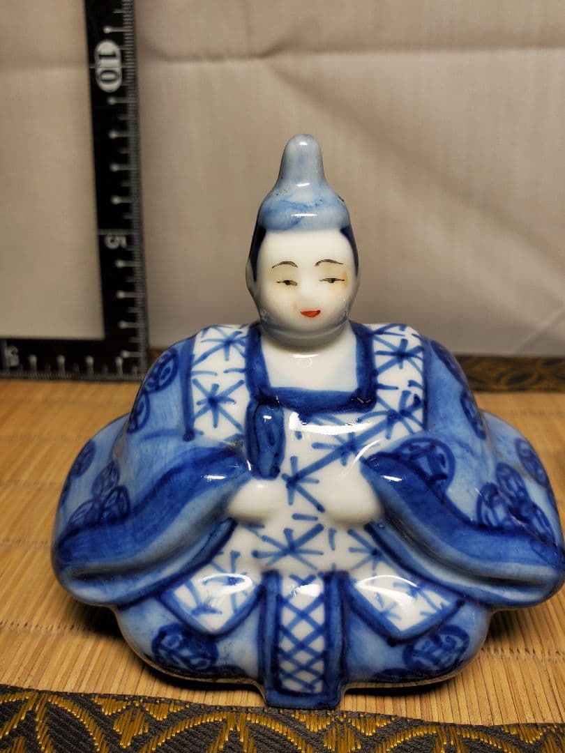 保管品　レトロ　お雛様　九谷　菊仙　染付　高さ約9㎝　収集品　⑩