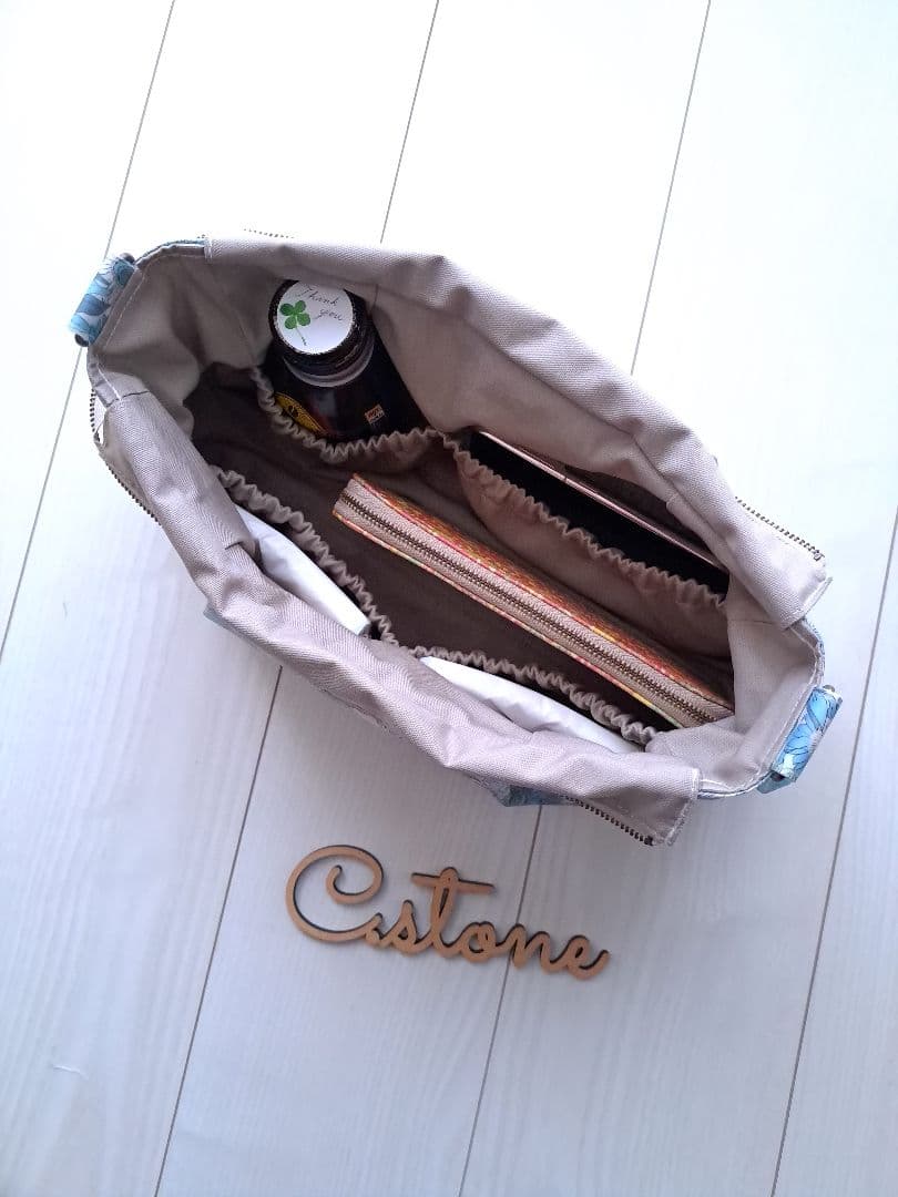 1点のみ　リバティ　セリーヌ　ピンク　横長バッグ　共布ショルダー紐付