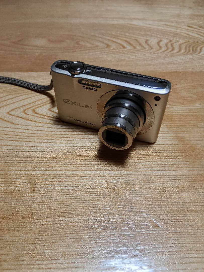 動作確認済 CASIO EX-Z100 デジタルカメラ