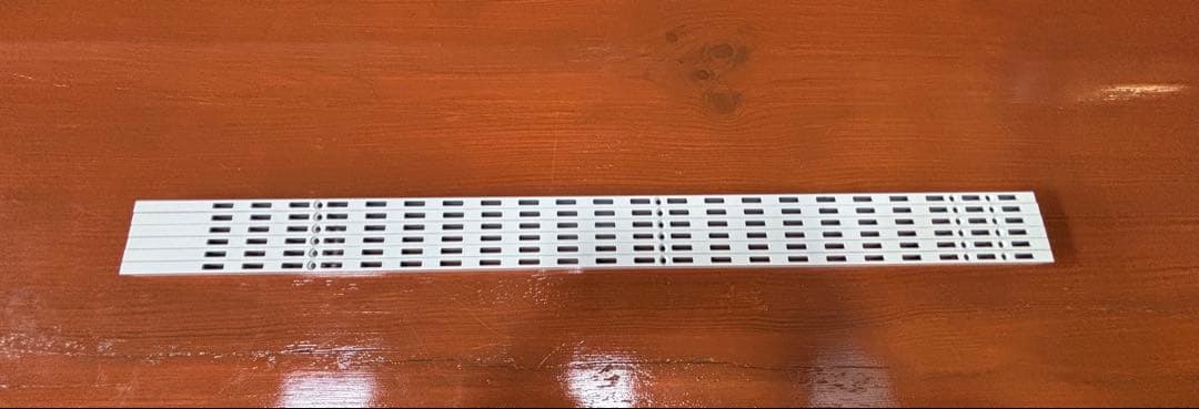 ホワイト プラスチック製 棚受けと棚柱 7個セット