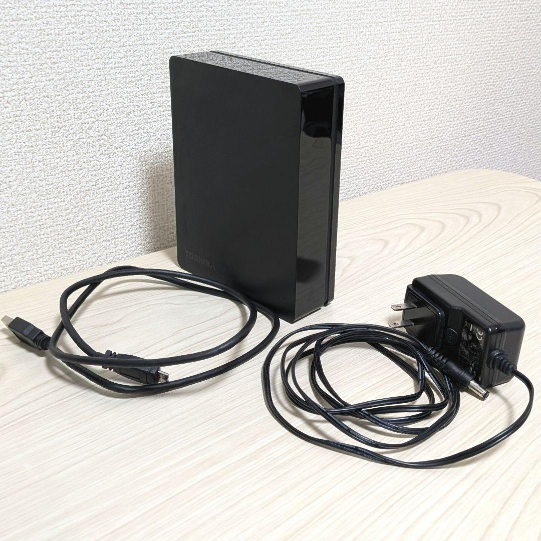 【中古】東芝 外付けハードディスク 3TB 黒
