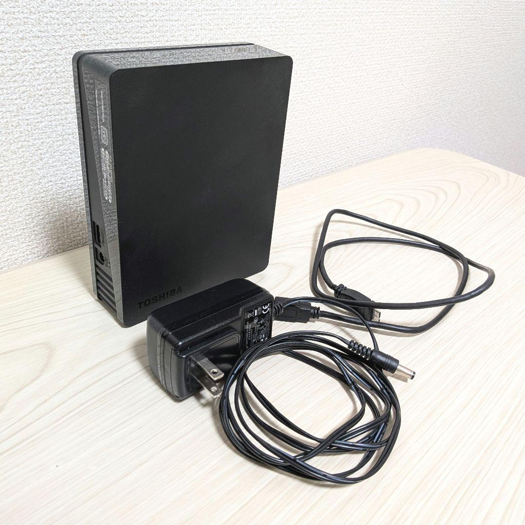 【中古】東芝 外付けハードディスク 3TB 黒