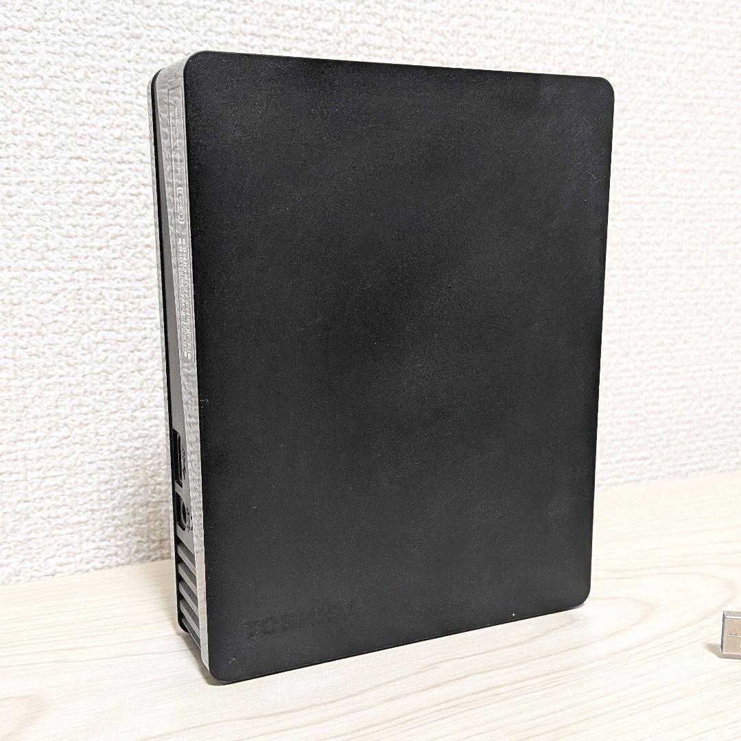 【中古】東芝 外付けハードディスク 3TB 黒