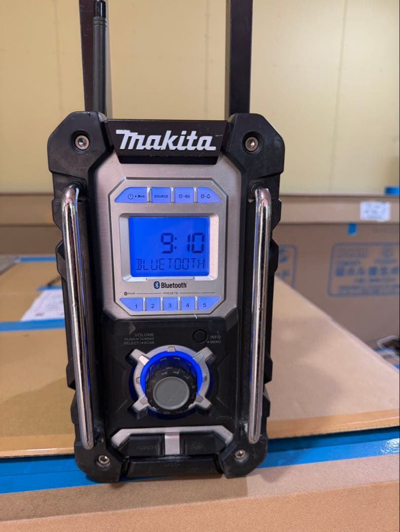 マキタ 充電式 ラジオ Bluetooth搭載 MR106 makita