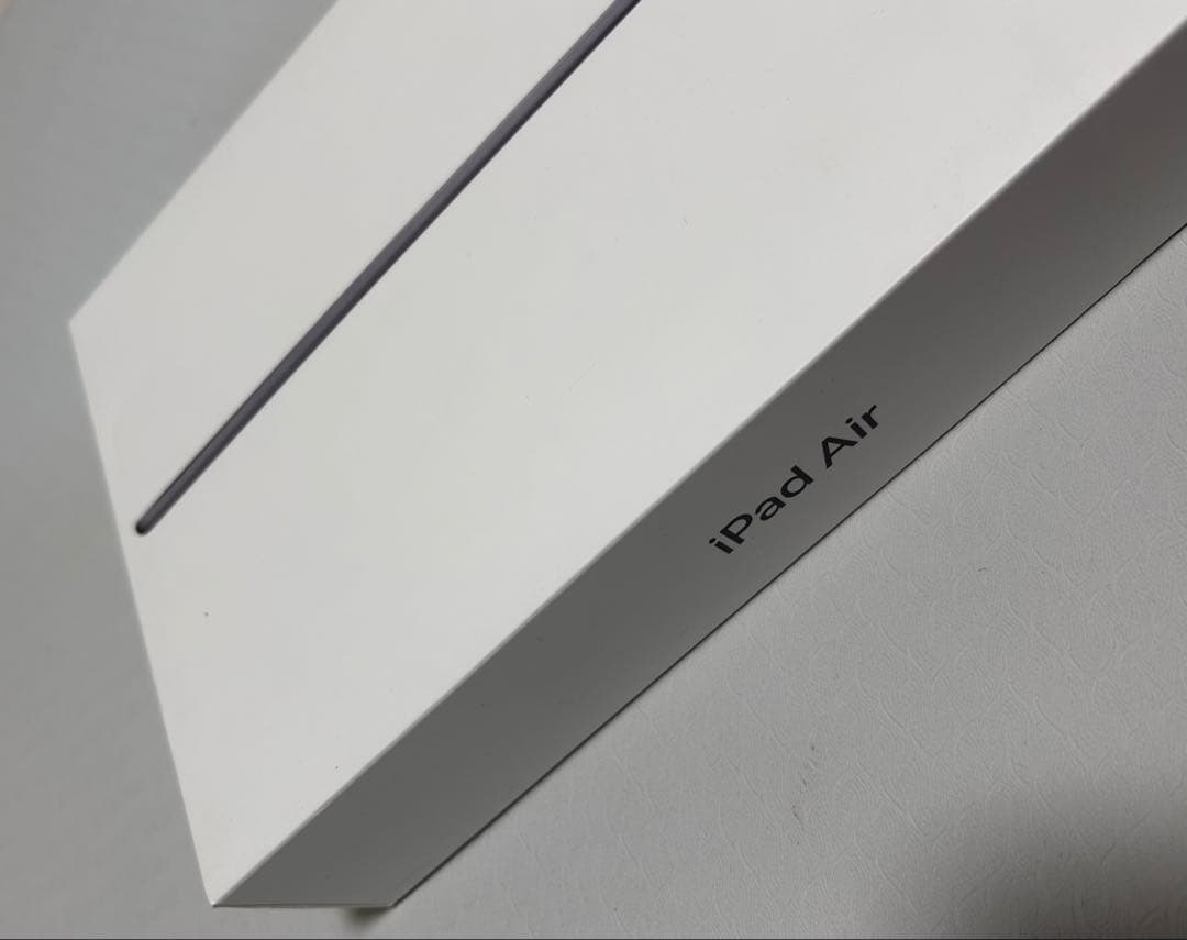 【訳あり】iPad Air 第3世代 64 GB Wi-Fiモデル 箱・説明書付