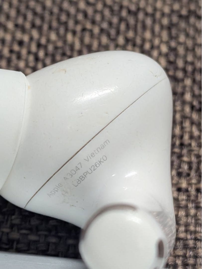 右耳 Apple AirPods Pro 第2世代 正規品 片耳1087