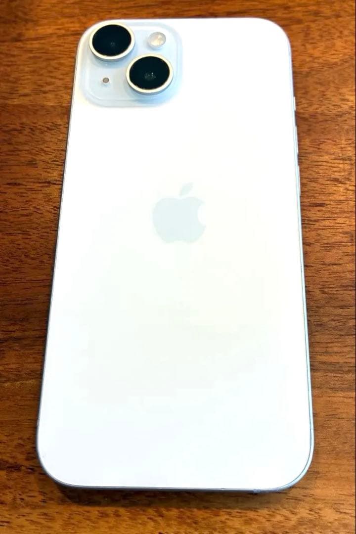 Apple iPhone 15 256GB 箱付