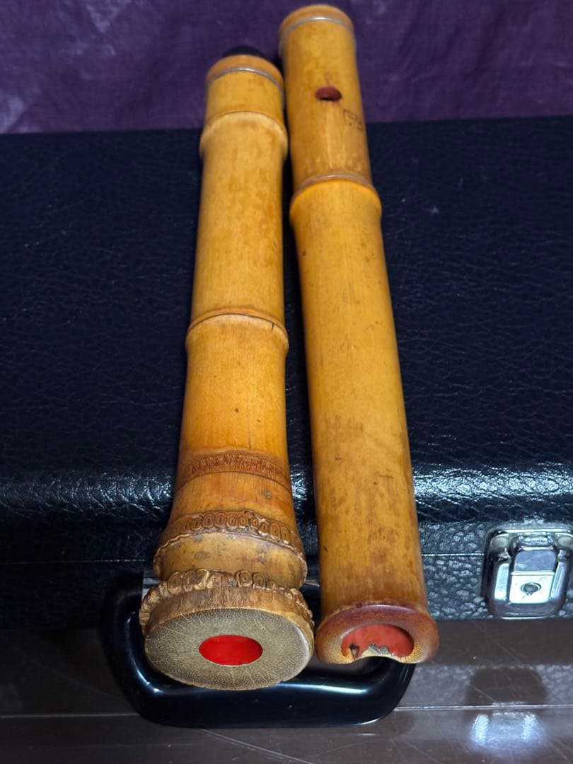 都山流尺八　銘ー玉井竹仙　銀三線継　長さー約62センチ　重さー約450グラム