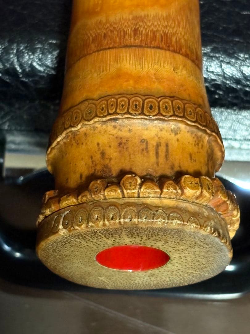 都山流尺八　銘ー玉井竹仙　銀三線継　長さー約62センチ　重さー約450グラム