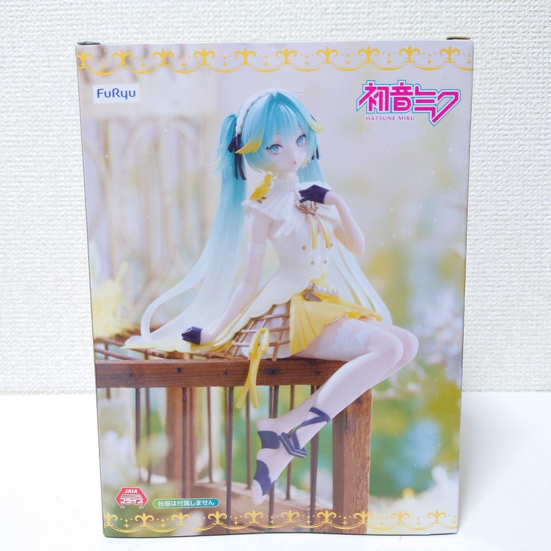 美少女フィギュア　モモ　和泉ユキ　猫猫　初音ミク　4体セット
