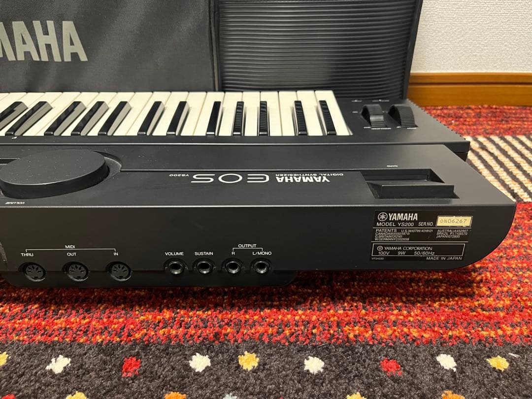 YAMAHA EOS YS200 デジタルシンセサイザー 61鍵盤