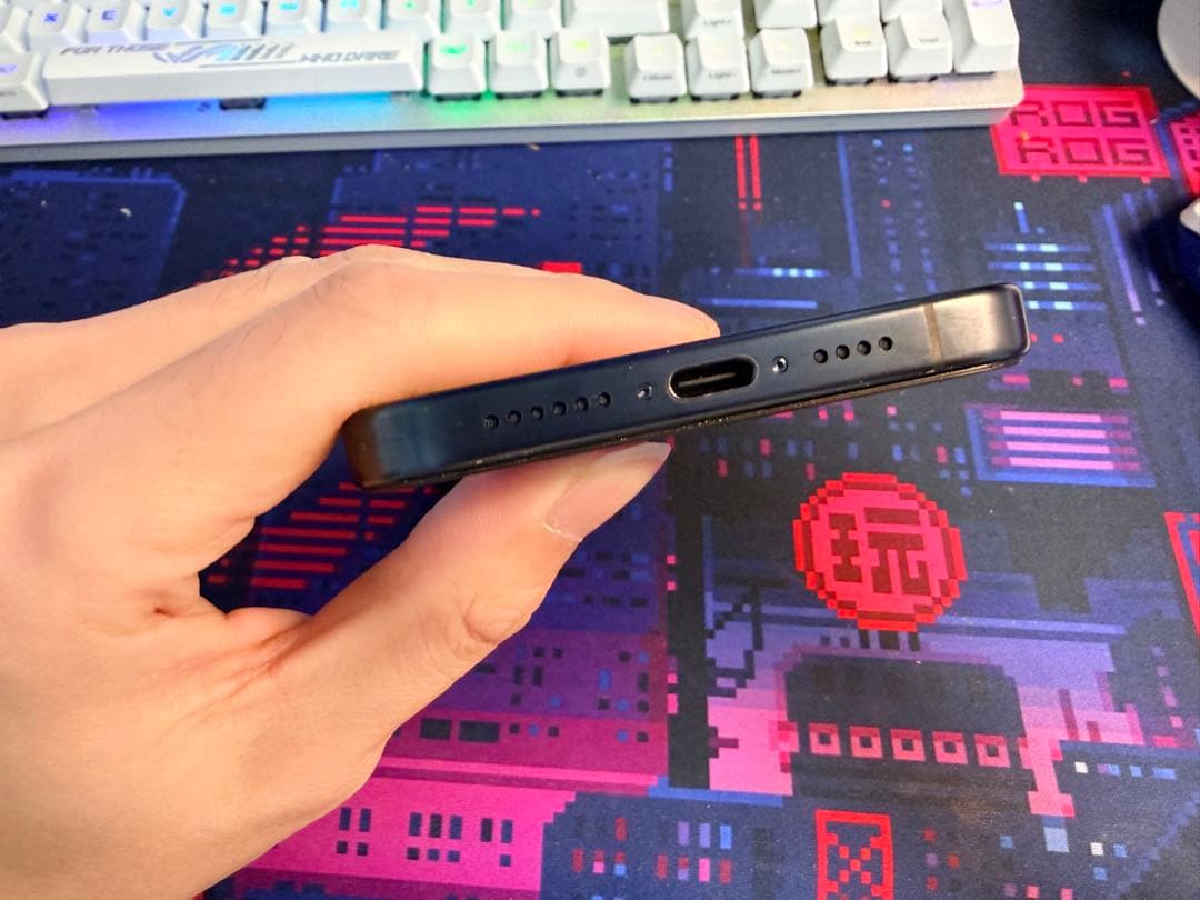 極美品iPhone15Promax 256GB/US/99%/SIMフリ