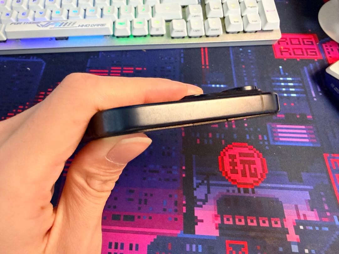 極美品iPhone15Promax 256GB/US/99%/SIMフリ