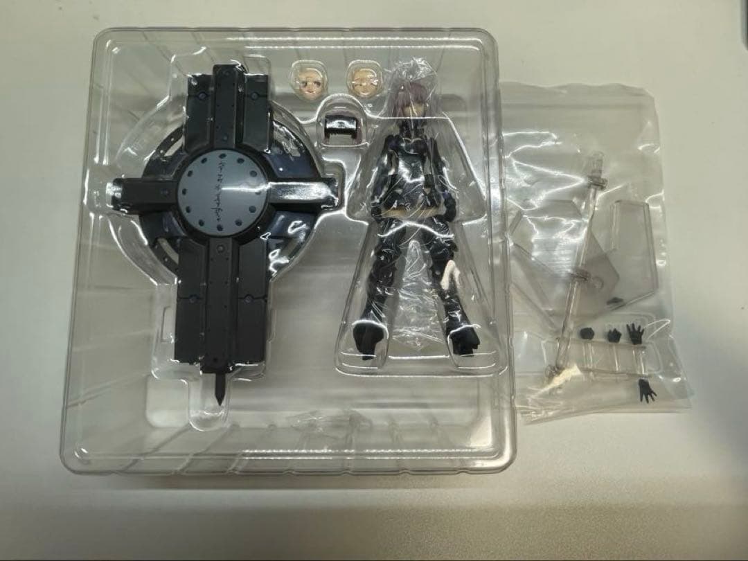 Figma 502 シールダー／マシュ・キリエライト(オルテナウス開封品