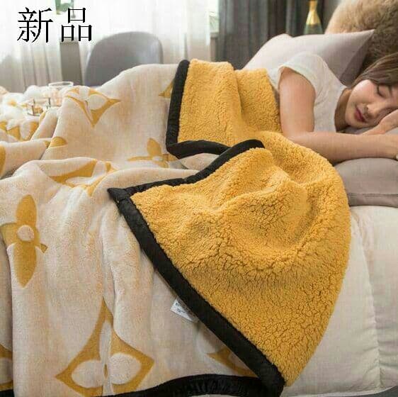 ブランケット フランネル 毛布 ダブル厚柔らかい毛布 秋冬 1.8キロ-