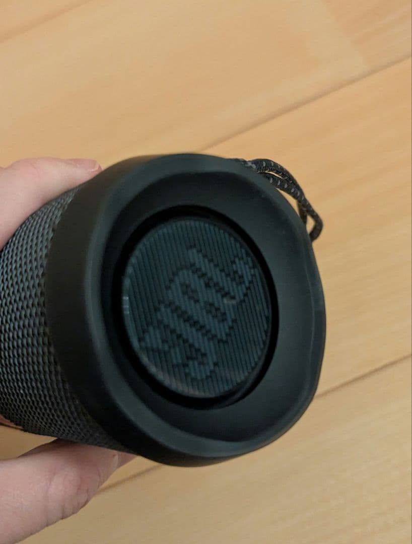 JBL スピーカー　flip essential2 箱付き　ほぼ新品