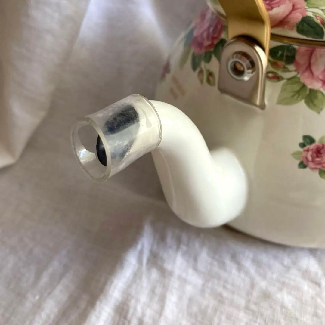 【新品未使用】エジリー　ケトル　インペリアルローズ　花柄　　2.3L　クリーム色