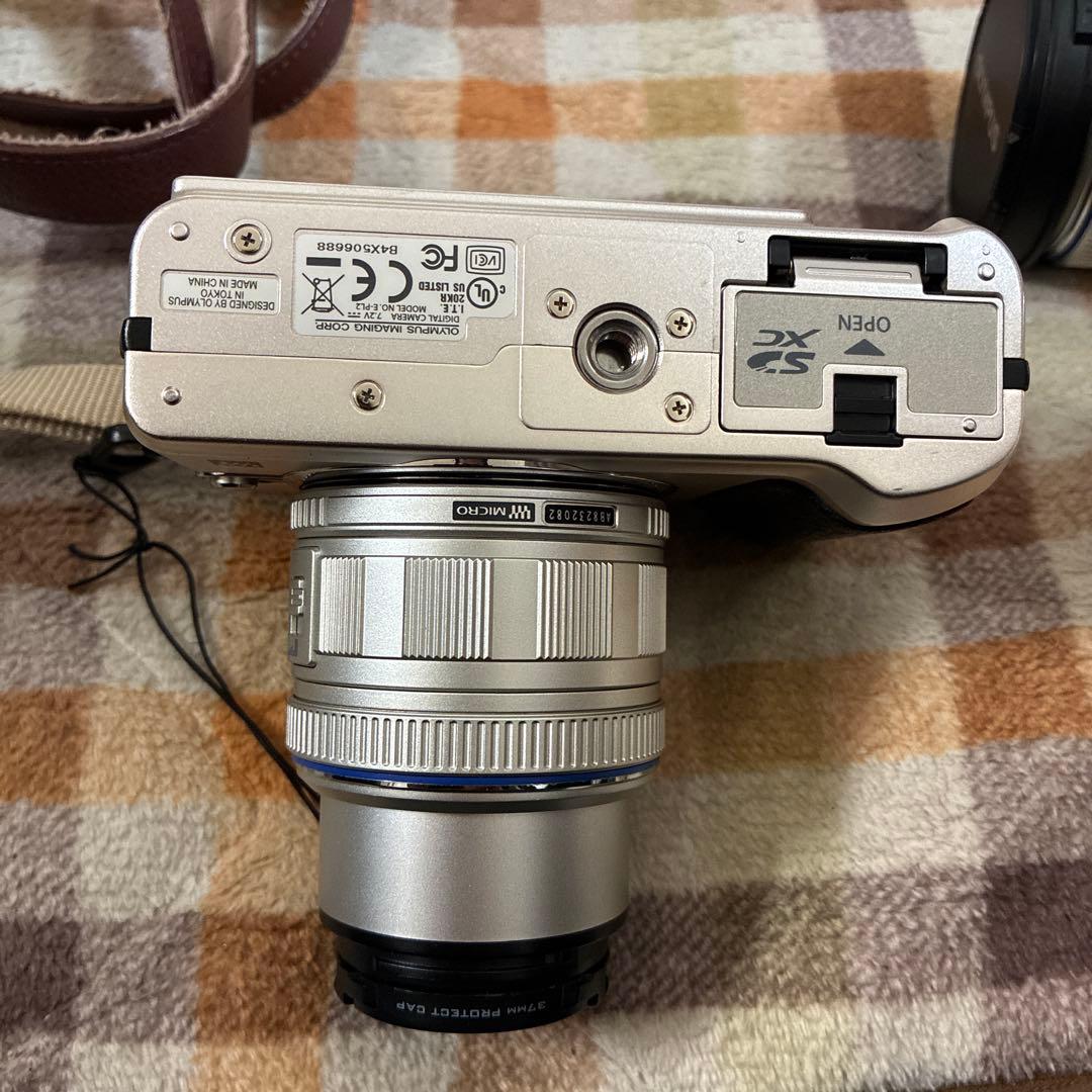 【美品】OLYMPUS PEN E-PL2 ダブルズームキット