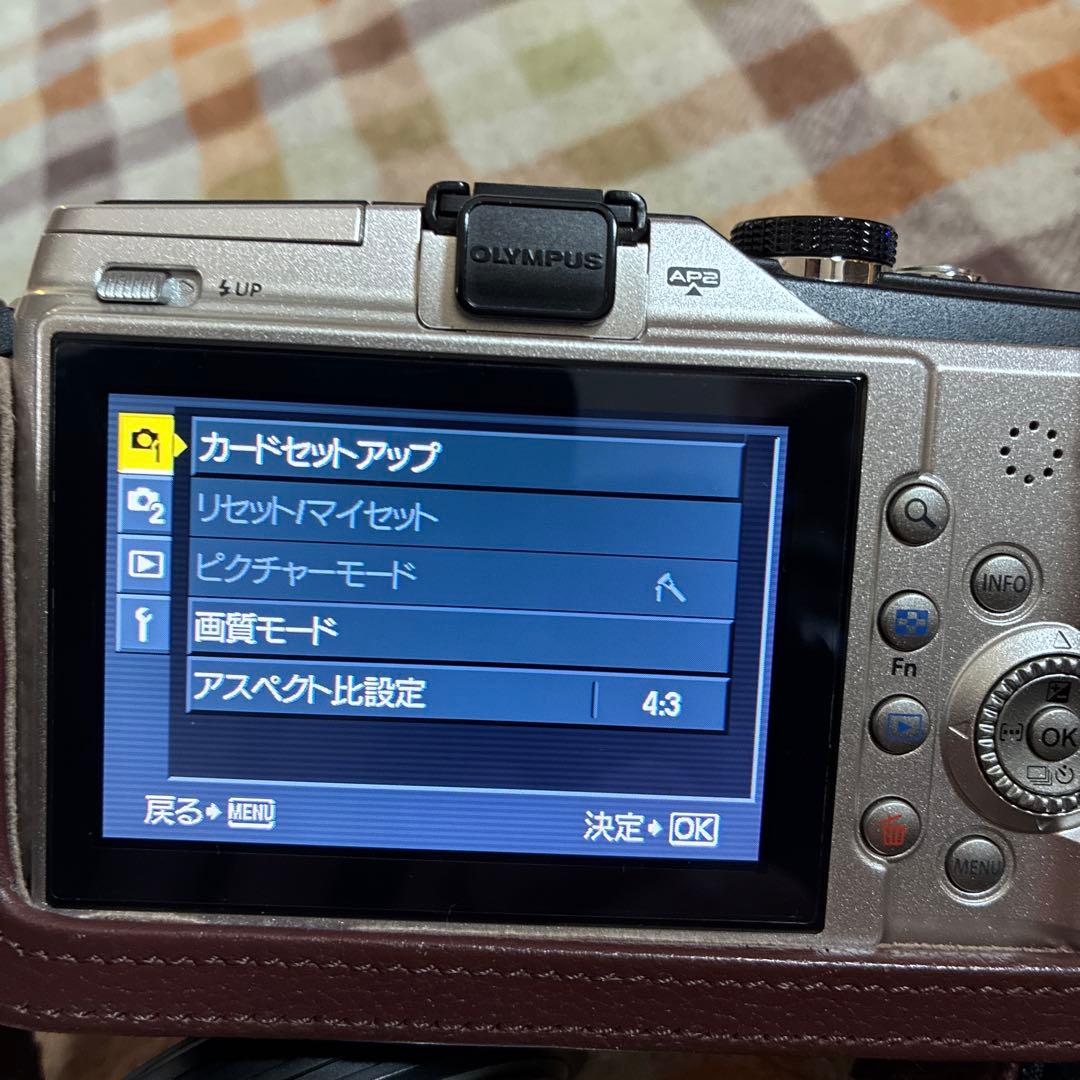 【美品】OLYMPUS PEN E-PL2 ダブルズームキット