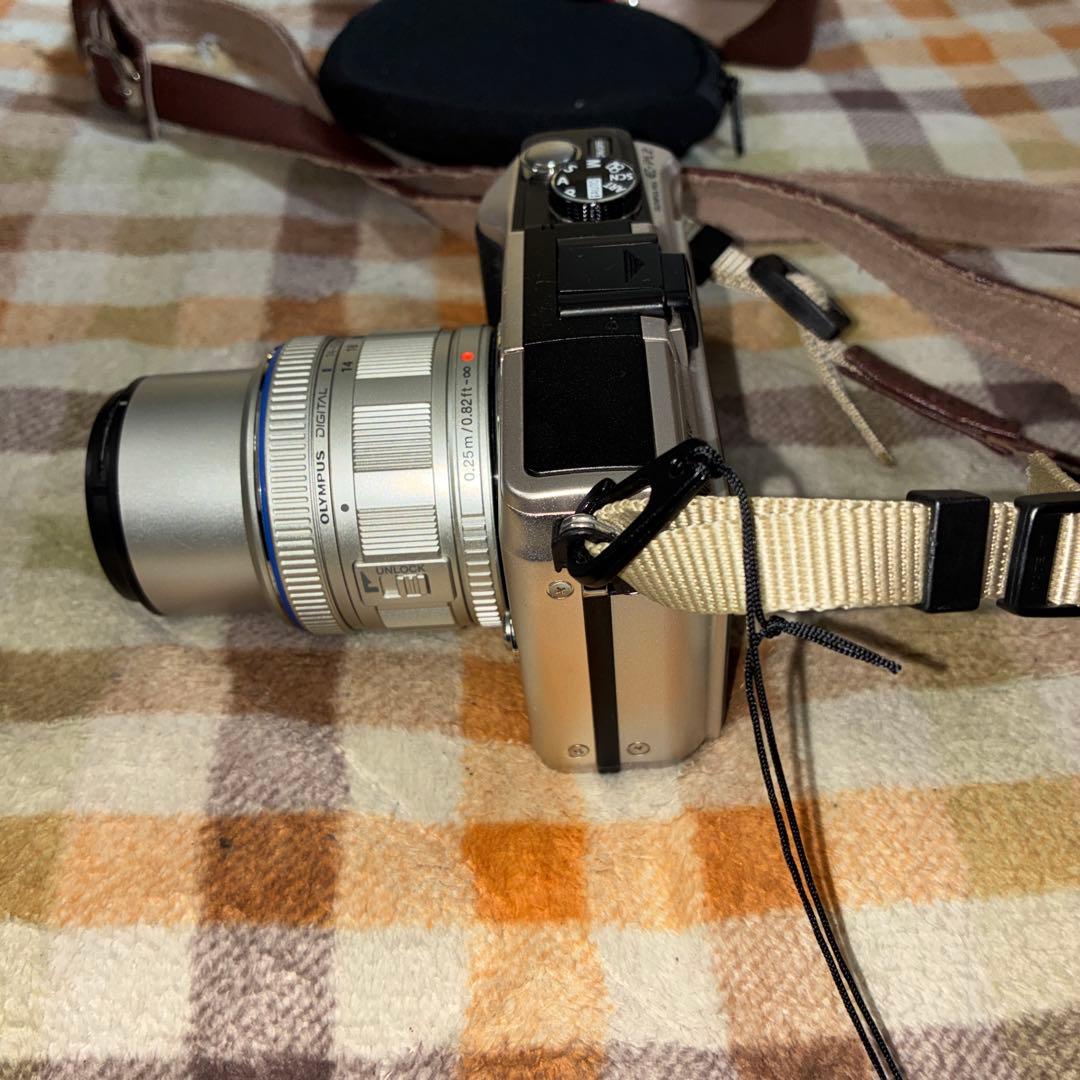 【美品】OLYMPUS PEN E-PL2 ダブルズームキット