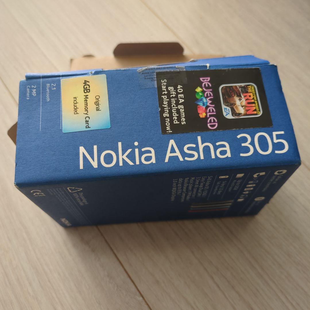 Nokia Asha 305 本体