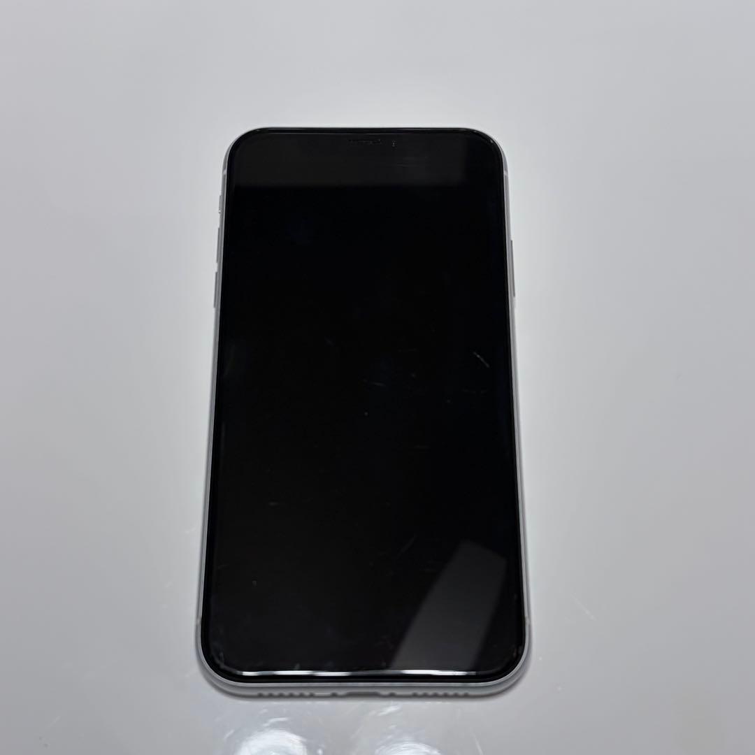 Apple iPhone XR ホワイト 本体