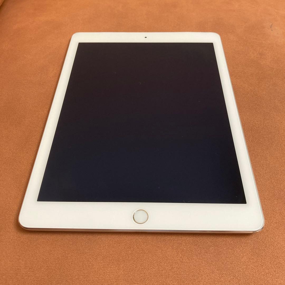 91【早い者勝ち】iPad Air2 第2世代 16GB au☆