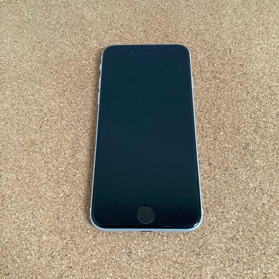 4126【早い者勝ち】美品☆電池新品☆iPhoneSE2 64GB SIMフリー
