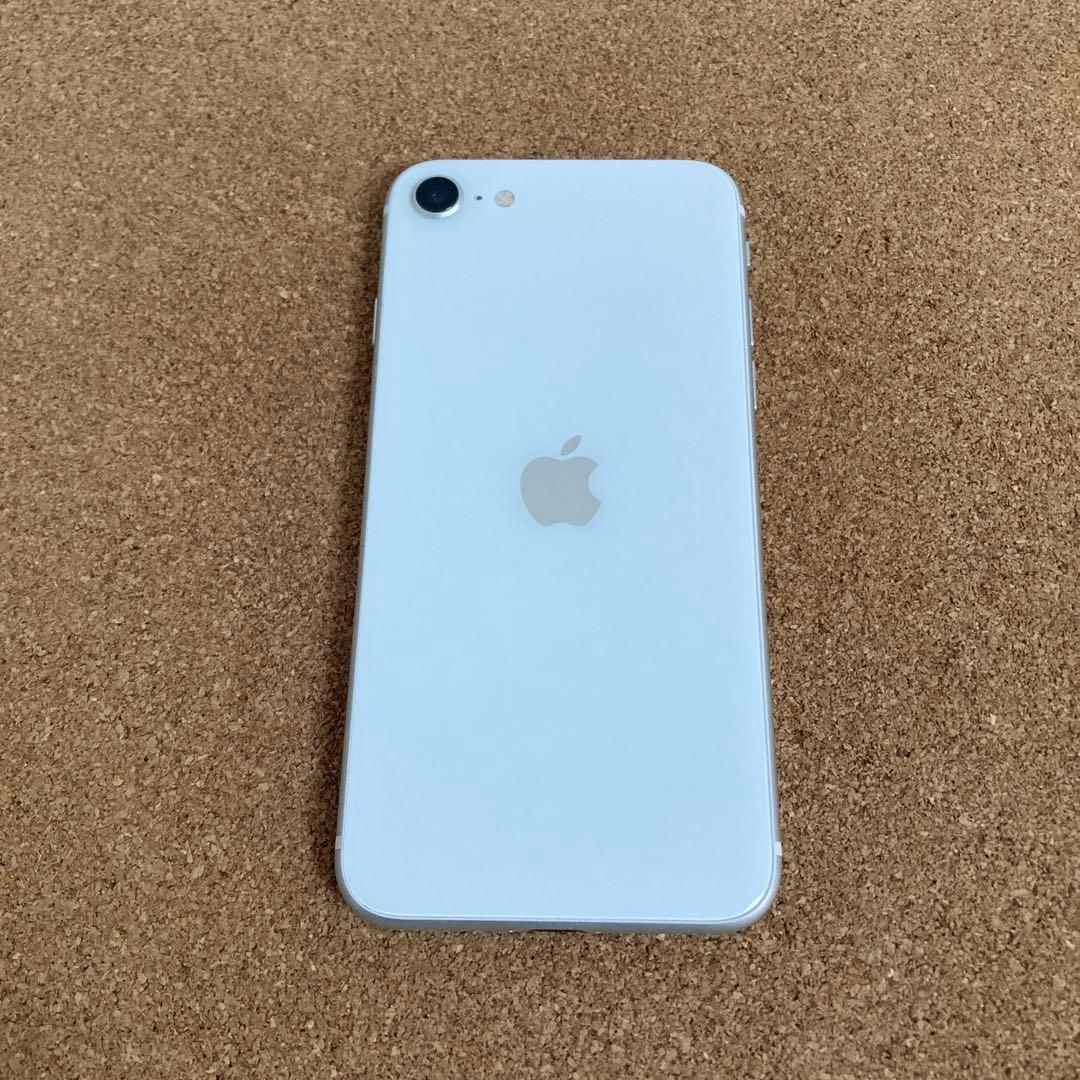 4126【早い者勝ち】美品☆電池新品☆iPhoneSE2 64GB SIMフリー