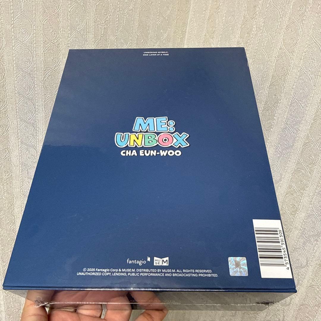 アイドル ME: UNBOX CHA EUN-WOO