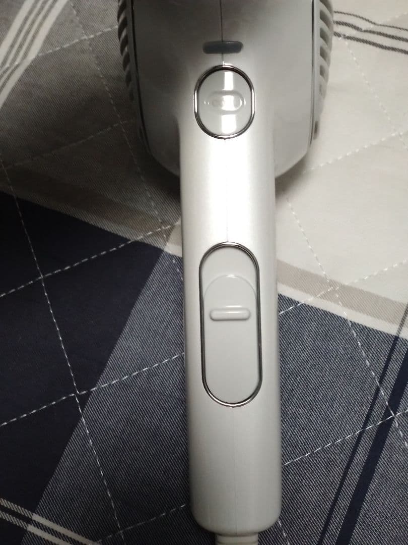 Nobby N4000ヘアドライヤー ホワイト