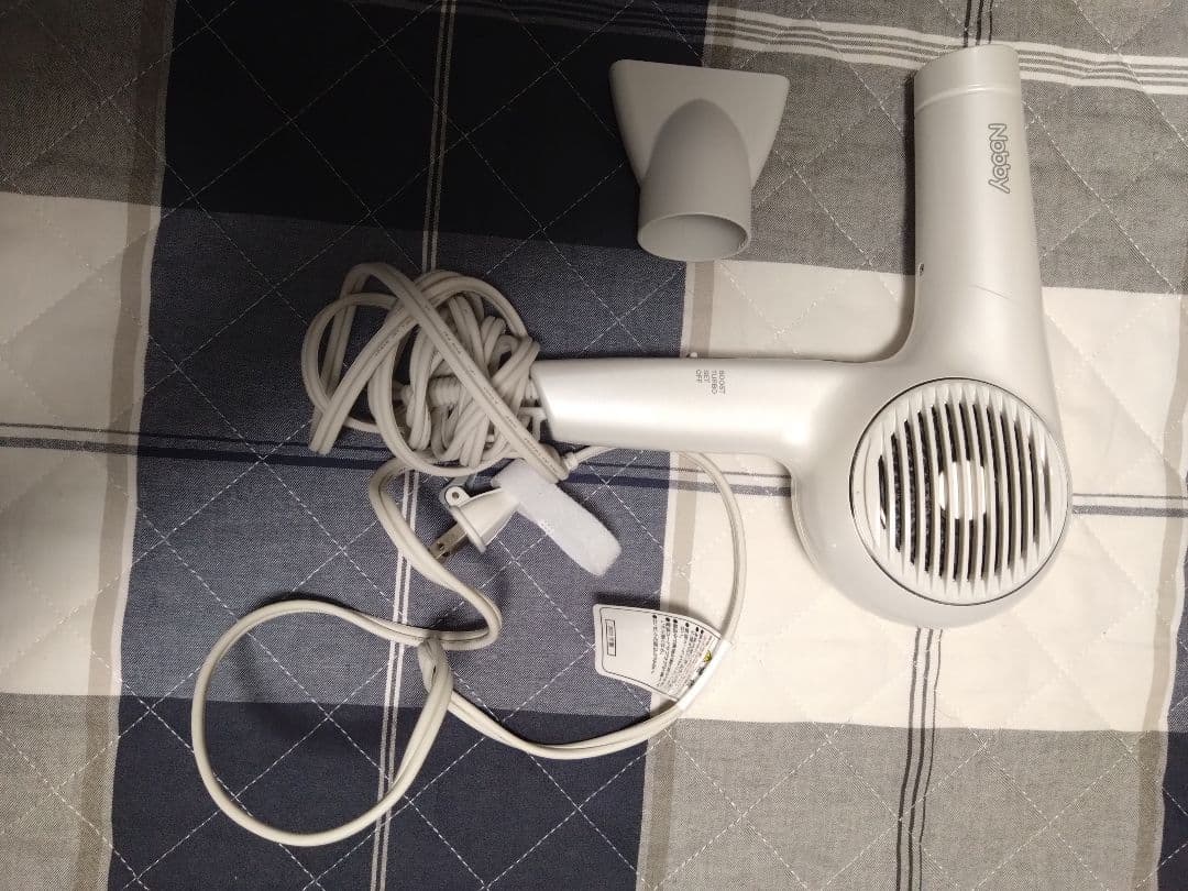 Nobby N4000ヘアドライヤー ホワイト
