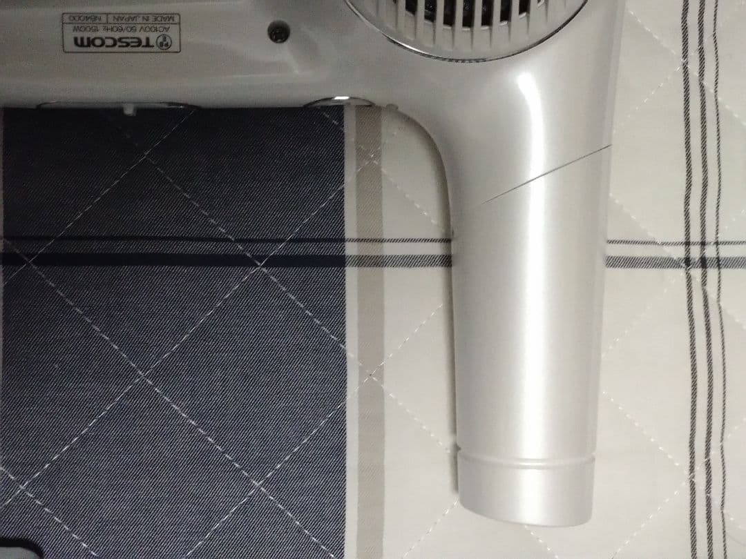 Nobby N4000ヘアドライヤー ホワイト