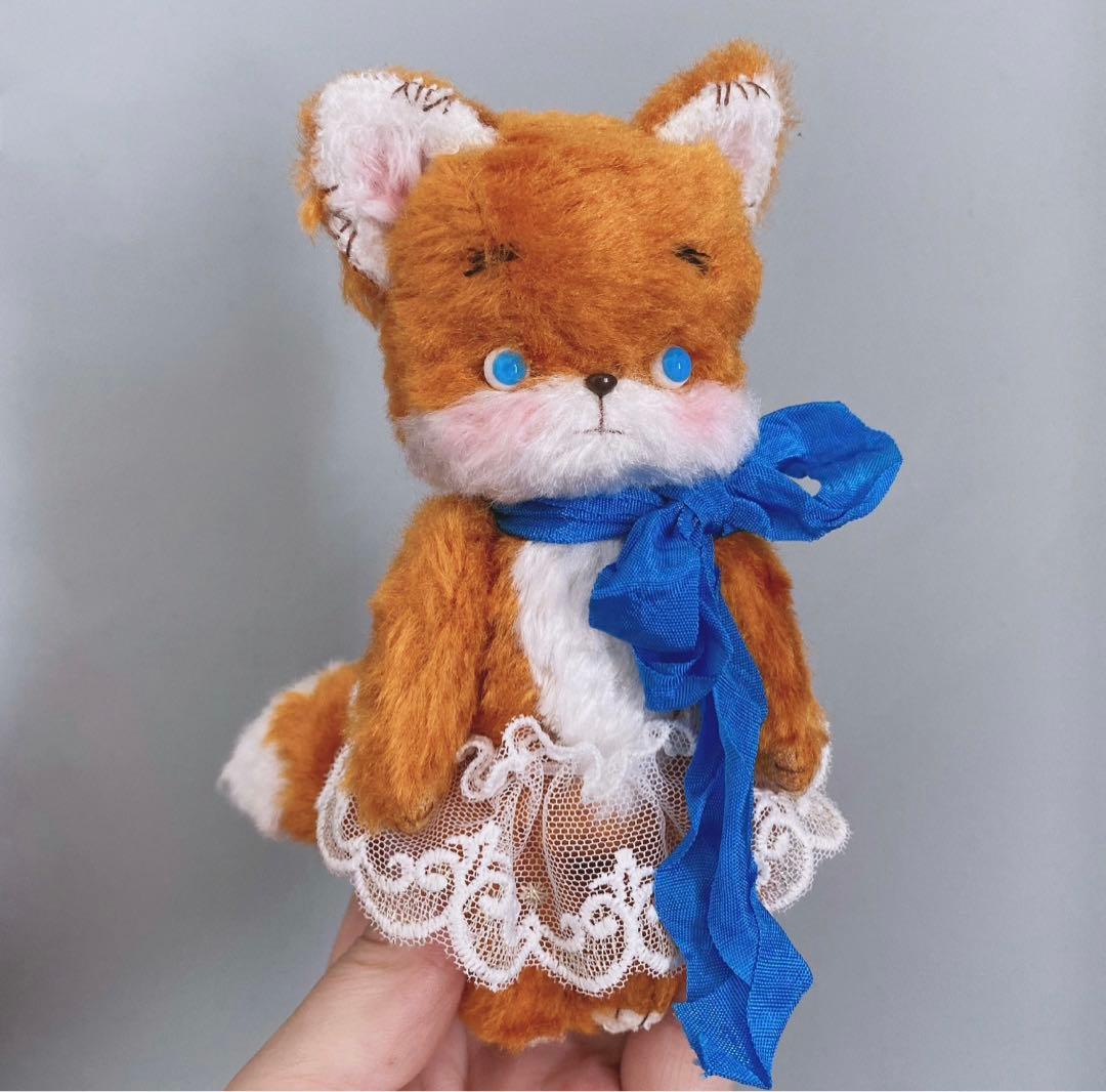 青いお目目のかわいいキツネ ぬいぐるみ テディベア 海外作家様 ハンドメイド