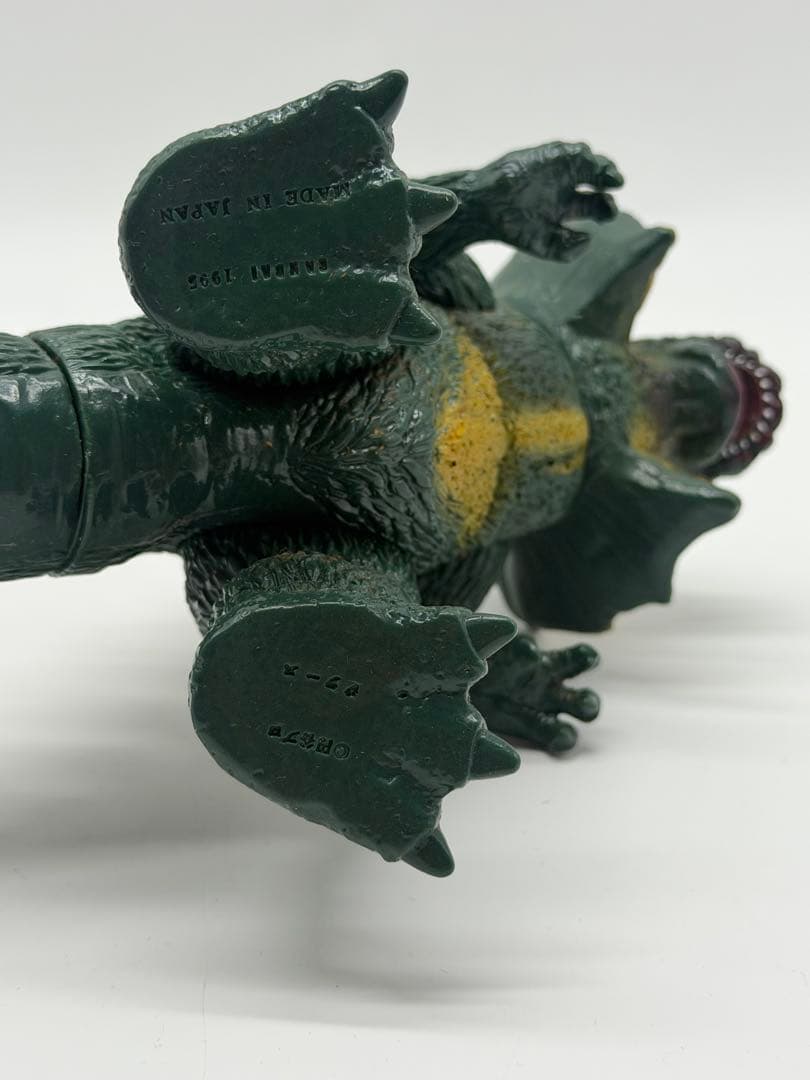 バンダイ 怪獣大決戦場 限定版 ウルトラマン ジラース ソフビセット レア