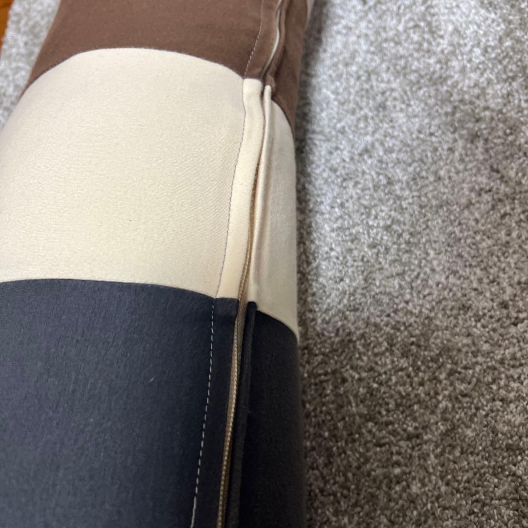 みんみん！yogibo ヨギボー　キャタピラーロールロングプレミアム！美品