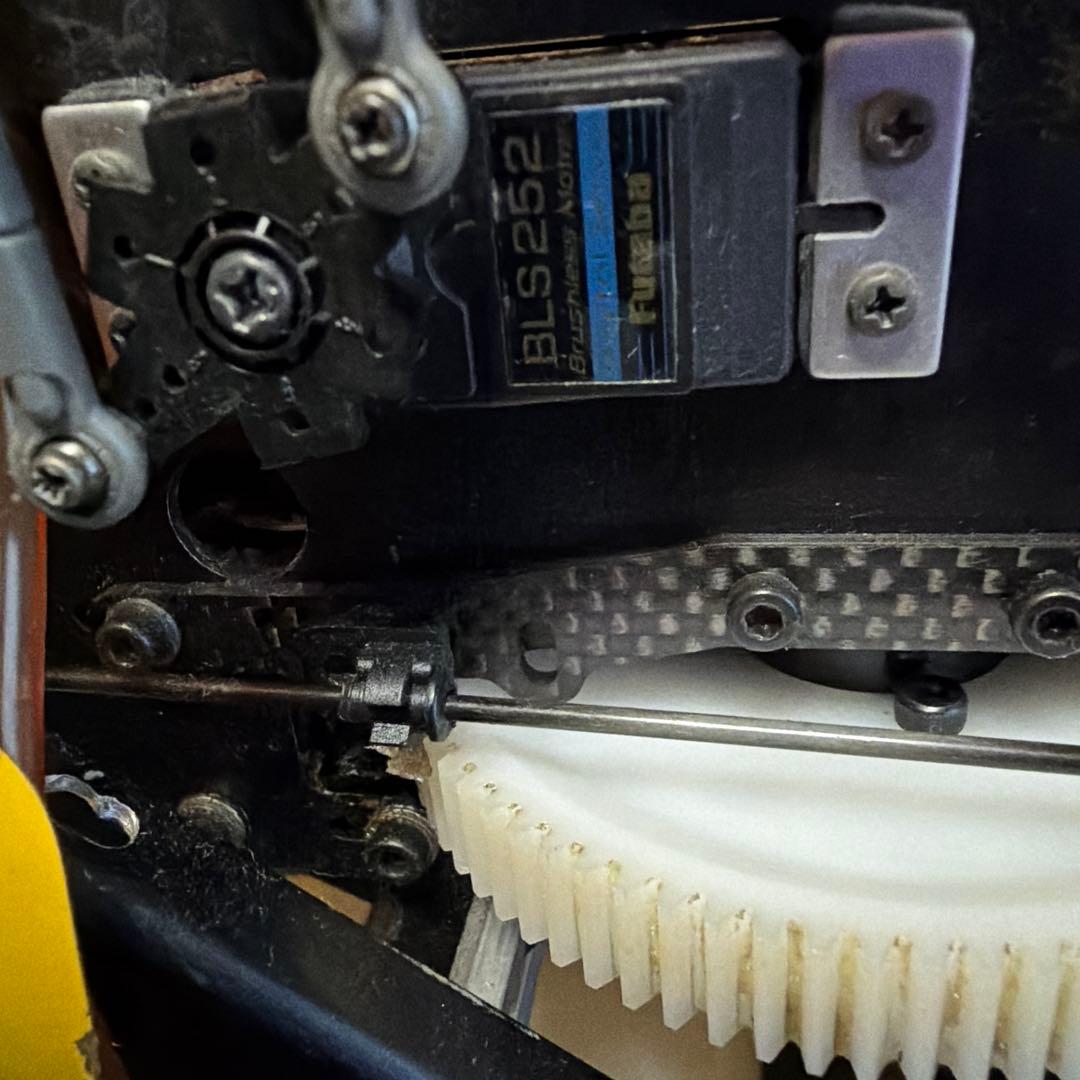 Voyage GSR 260 大型ガソリンエンジンヘリコプター