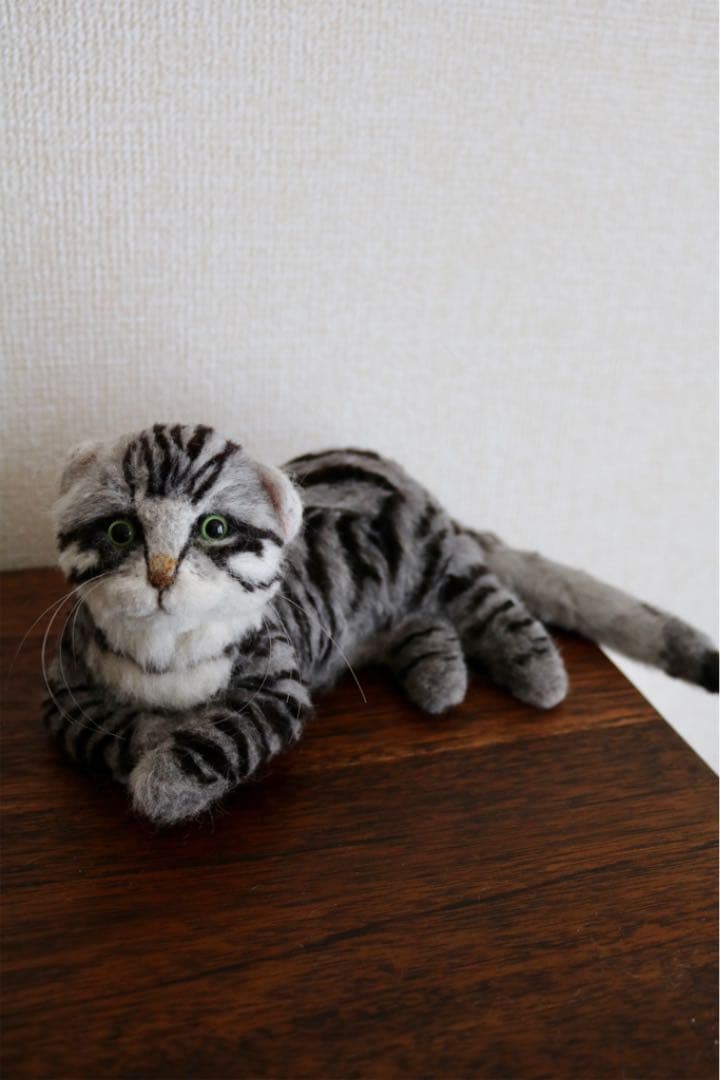 羊毛フェルト　猫　アメリカンショートヘア
