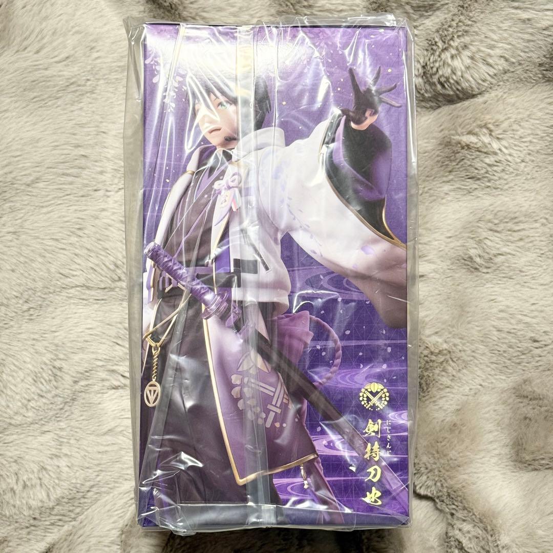【本日限定価格】剣持刀也 1/7スケールフィギュア