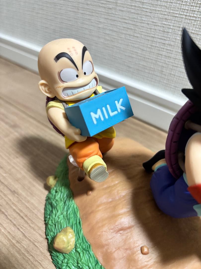 一番くじ ドラゴンボール A賞 孫悟空&クリリン 牛乳配達フィギュア 箱無し