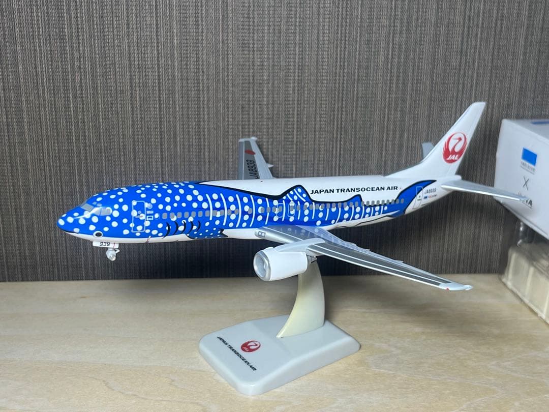 JTA 737-400 1/200 ジンベエジェット