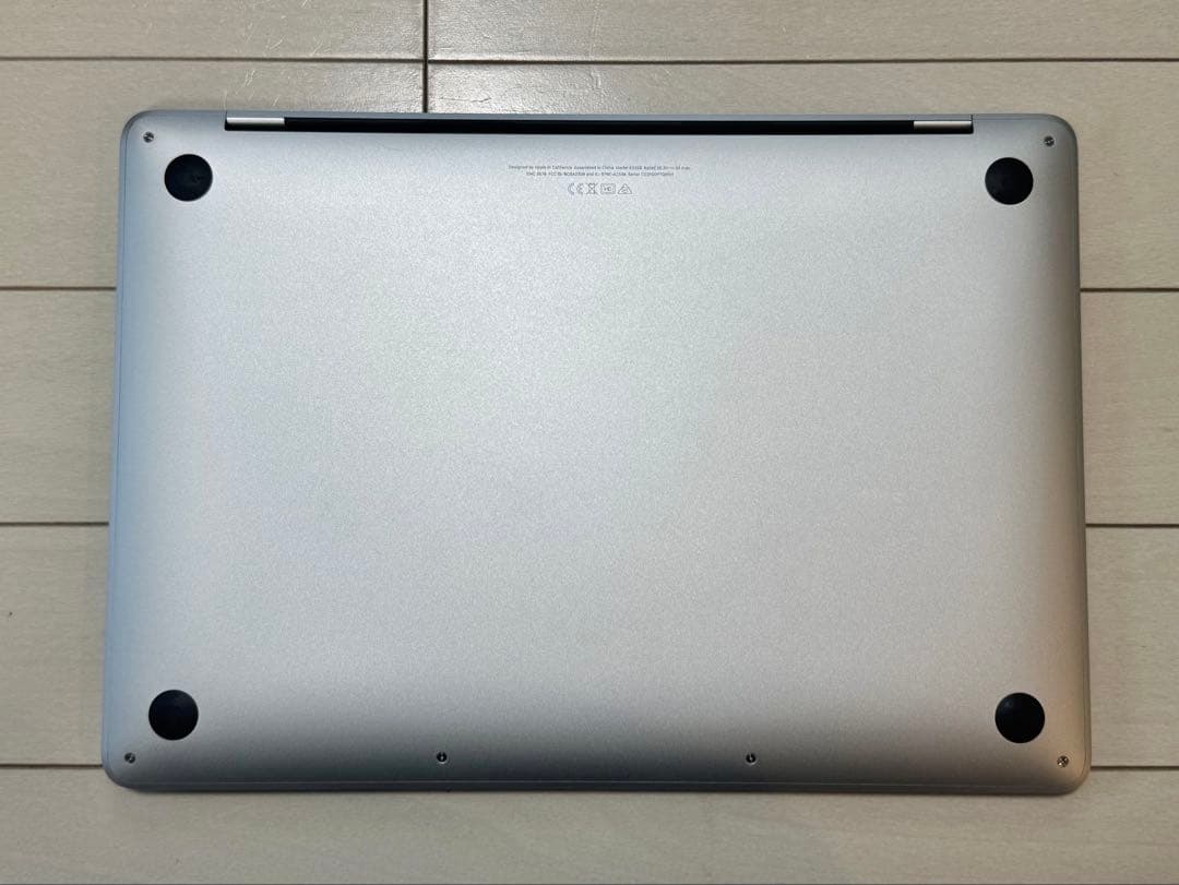 MacBookPro M1/2020 【メモリ8GB/ストレージ512GB】