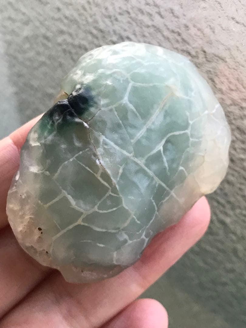 ゴビ石−1416 ゴビ瑪瑙　原石　緑